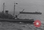 Standbild D-Day Invasion Normandie Frankreich, 1944, aus Sekunde 15 historischem Filmmaterial Videoclip 65675037047