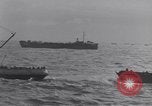 Standbild D-Day Invasion Normandie Frankreich, 1944, aus Sekunde 22 historischem Filmmaterial Videoclip 65675037047