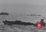 Standbild D-Day Invasion Normandie Frankreich, 1944, aus Sekunde 34 historischem Filmmaterial Videoclip 65675037047
