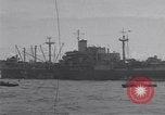 Standbild D-Day Invasion Normandie Frankreich, 1944, aus Sekunde 15 historischem Filmmaterial Videoclip 65675037049