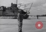 Standbild USA Verstärkungen ankommen in der Normandie Zweiten Weltkrieg Normandie Frankreich, 1944, aus Sekunde 5 historischem Filmmaterial Videoclip 65675037058