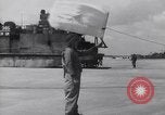 Standbild USA Verstärkungen ankommen in der Normandie Zweiten Weltkrieg Normandie Frankreich, 1944, aus Sekunde 6 historischem Filmmaterial Videoclip 65675037058