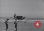 Standbild USA Verstärkungen ankommen in der Normandie Zweiten Weltkrieg Normandie Frankreich, 1944, aus Sekunde 23 historischem Filmmaterial Videoclip 65675037058