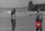 Standbild USA Verstärkungen ankommen in der Normandie Zweiten Weltkrieg Normandie Frankreich, 1944, aus Sekunde 35 historischem Filmmaterial Videoclip 65675037058