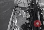 Immagine di Invasione sulla spiaggia di Omaha Francia, 1944, secondo 37 filmato di repertorio 65675037066