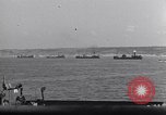 Standbild Invasion auf Omaha Beach Frankreich, 1944, aus Sekunde 24 historischem Filmmaterial Videoclip 65675037067
