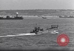 Standbild Invasion auf Omaha Beach Frankreich, 1944, aus Sekunde 30 historischem Filmmaterial Videoclip 65675037067