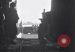 Standbild Invasion auf Omaha Beach Frankreich, 1944, aus Sekunde 58 historischem Filmmaterial Videoclip 65675037067