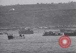Standbild Invasion auf Omaha Beach Frankreich, 1944, aus Sekunde 18 historischem Filmmaterial Videoclip 65675037068