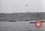 Standbild Invasion auf Omaha Beach Frankreich, 1944, aus Sekunde 23 historischem Filmmaterial Videoclip 65675037068