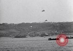 Standbild Invasion auf Omaha Beach Frankreich, 1944, aus Sekunde 27 historischem Filmmaterial Videoclip 65675037068