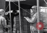 Standbild Feld ration für Soldaten Vereinigtes Königreich, 1944, aus Sekunde 19 historischem Filmmaterial Videoclip 65675037071
