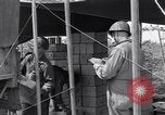 Standbild Feld ration für Soldaten Vereinigtes Königreich, 1944, aus Sekunde 32 historischem Filmmaterial Videoclip 65675037071