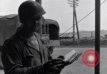 Standbild Feld ration für Soldaten Vereinigtes Königreich, 1944, aus Sekunde 36 historischem Filmmaterial Videoclip 65675037071