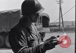 Standbild Feld ration für Soldaten Vereinigtes Königreich, 1944, aus Sekunde 42 historischem Filmmaterial Videoclip 65675037071