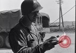 Standbild Feld ration für Soldaten Vereinigtes Königreich, 1944, aus Sekunde 43 historischem Filmmaterial Videoclip 65675037071
