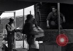 Standbild Feld ration für Soldaten Vereinigtes Königreich, 1944, aus Sekunde 50 historischem Filmmaterial Videoclip 65675037071