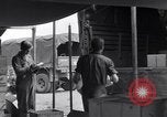 Standbild Feld ration für Soldaten Vereinigtes Königreich, 1944, aus Sekunde 62 historischem Filmmaterial Videoclip 65675037071