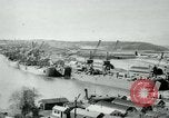 Immagine di navi nei porti britannici per l'invasione del D-Day Regno Unito, 1944, secondo 41 filmato di repertorio 65675037079