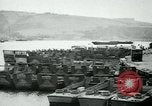 Immagine di navi nei porti britannici per l'invasione del D-Day Regno Unito, 1944, secondo 43 filmato di repertorio 65675037079