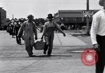 Immagine di Siccità sollievo dai civili durante la depressione England Arkansas USA, 1931, secondo 52 filmato di repertorio 65675037100