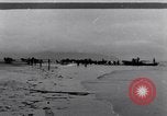 Image attraper le poisson de saumon Illwaco Washington USA, 1931, de la seconde 11 séquences d'archives historiques vidéo 65675037105