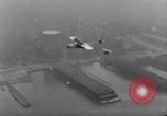 Image flying boat allemand Dornier Do-X New York City USA, 1931, de la seconde 30 séquences d'archives historiques vidéo 65675037107