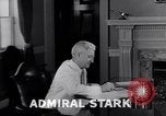 Immagine di Ufficio di Admiral Harold Stark Honolulu Hawaii USA, 1942, secondo 36 filmato di repertorio 65675037116