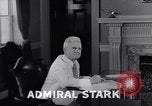 Immagine di Ufficio di Admiral Harold Stark Honolulu Hawaii USA, 1942, secondo 40 filmato di repertorio 65675037116