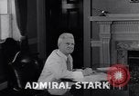 Immagine di Ufficio di Admiral Harold Stark Honolulu Hawaii USA, 1942, secondo 41 filmato di repertorio 65675037116