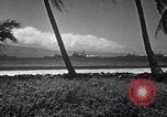 Standbild ein Passagier an Bord der japanischen Ocean Liner Tatsuta Maru Honolulu Hawaii USA, 1939, aus Sekunde 24 historischem Filmmaterial Videoclip 65675037128