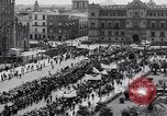 Immagine di I comunisti dimostrare Città del Messico MESSICO, 1938, secondo 11 filmato di repertorio 65675037132