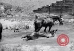 Standbild militärische Übung im Camp Shelby Wiggins Mississippi USA, 1938, aus Sekunde 35 historischem Filmmaterial Videoclip 65675037136
