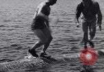 Standbild log Rollen Nova Scotia, 1938, aus Sekunde 34 historischem Filmmaterial Videoclip 65675037141