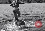 Standbild log Rollen Nova Scotia, 1938, aus Sekunde 51 historischem Filmmaterial Videoclip 65675037141