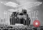 Standbild traditionelle Fußballspiel Baltimore Maryland USA, 1944, aus Sekunde 18 historischem Filmmaterial Videoclip 65675037148
