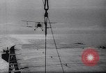 Immagine di La nave trasporta i chicchi Canada, 1944, secondo 44 filmato di repertorio 65675037149