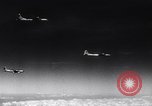 Standbild japanische Ziele bombardiert Saipan Nördliche Marianen, 1944, aus Sekunde 17 historischem Filmmaterial Videoclip 65675037151