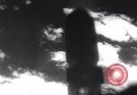 Standbild japanische Ziele bombardiert Saipan Nördliche Marianen, 1944, aus Sekunde 23 historischem Filmmaterial Videoclip 65675037151