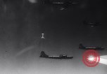 Standbild japanische Ziele bombardiert Saipan Nördliche Marianen, 1944, aus Sekunde 32 historischem Filmmaterial Videoclip 65675037151
