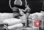 Standbild Allied Beihilfen erreicht Jugoslawien Jugoslawien, 1944, aus Sekunde 12 historischem Filmmaterial Videoclip 65675037152