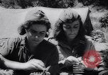 Standbild Allied Beihilfen erreicht Jugoslawien Jugoslawien, 1944, aus Sekunde 57 historischem Filmmaterial Videoclip 65675037152