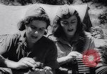 Standbild Allied Beihilfen erreicht Jugoslawien Jugoslawien, 1944, aus Sekunde 58 historischem Filmmaterial Videoclip 65675037152