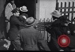 Image Les hommes américains s'inscrire pour le projet d'en Seconde Guerre Mondiale United States USA, 1940, de la seconde 55 séquences d'archives historiques vidéo 65675037158