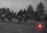 Standbild Krieg Ausbildung auf Maultieren Fort Lewis Washington USA, 1940, aus Sekunde 13 historischem Filmmaterial Videoclip 65675037160