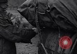 Standbild Krieg Ausbildung auf Maultieren Fort Lewis Washington USA, 1940, aus Sekunde 19 historischem Filmmaterial Videoclip 65675037160