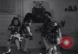 Immagine di Dionne Quintuplets Callander Ontario, 1940, secondo 9 filmato di repertorio 65675037164