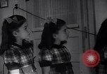 Immagine di Dionne Quintuplets Callander Ontario, 1940, secondo 23 filmato di repertorio 65675037164