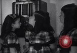 Immagine di Dionne Quintuplets Callander Ontario, 1940, secondo 38 filmato di repertorio 65675037164