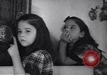 Immagine di Dionne Quintuplets Callander Ontario, 1940, secondo 53 filmato di repertorio 65675037164